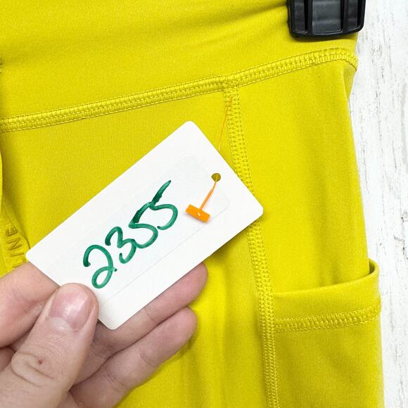 Offline by Aerie Pants Women Size Small Hi-Rise Yellow Joggers Athletic Pockets - Picture 2 of 6